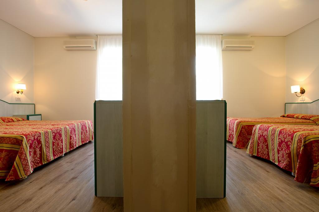 Hotel San Marco Lignano Sabbiadoro Extérieur photo